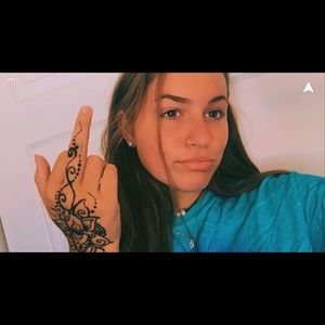 Meet your Posher, Allison